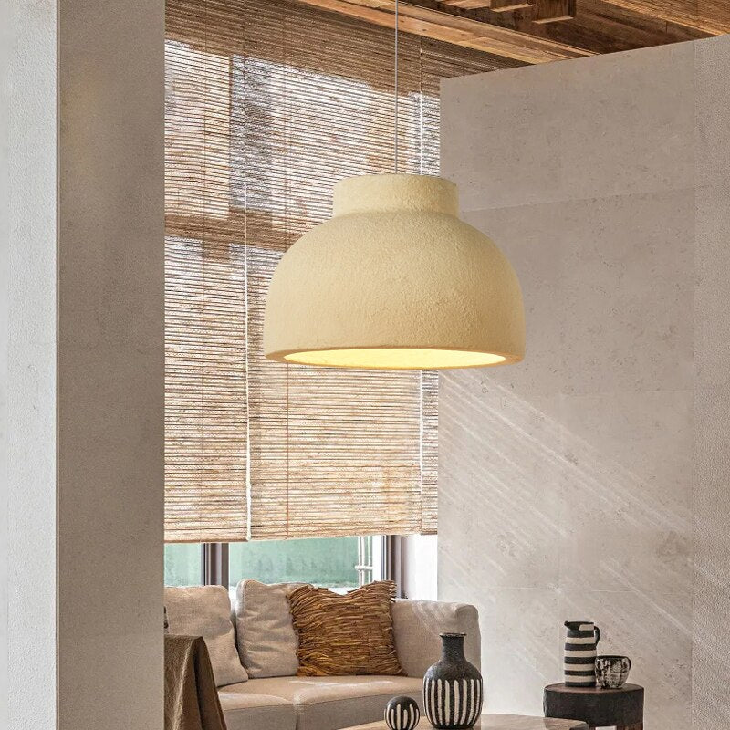 luminaire suspendu salon chaleureux