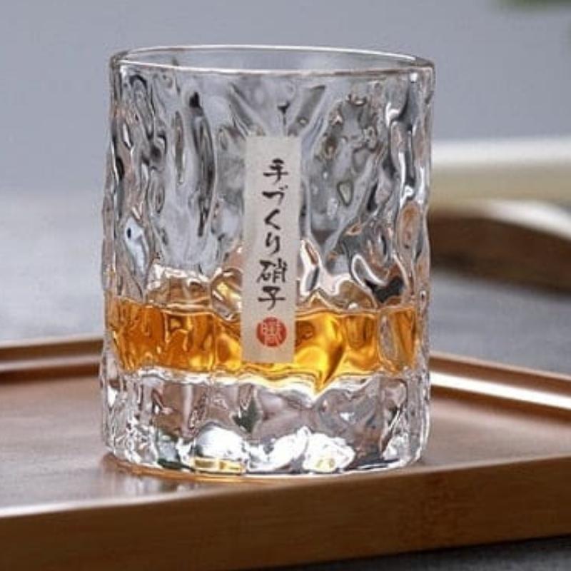 Japanisches Whiskeyglas kurzer Becher ~ YURI