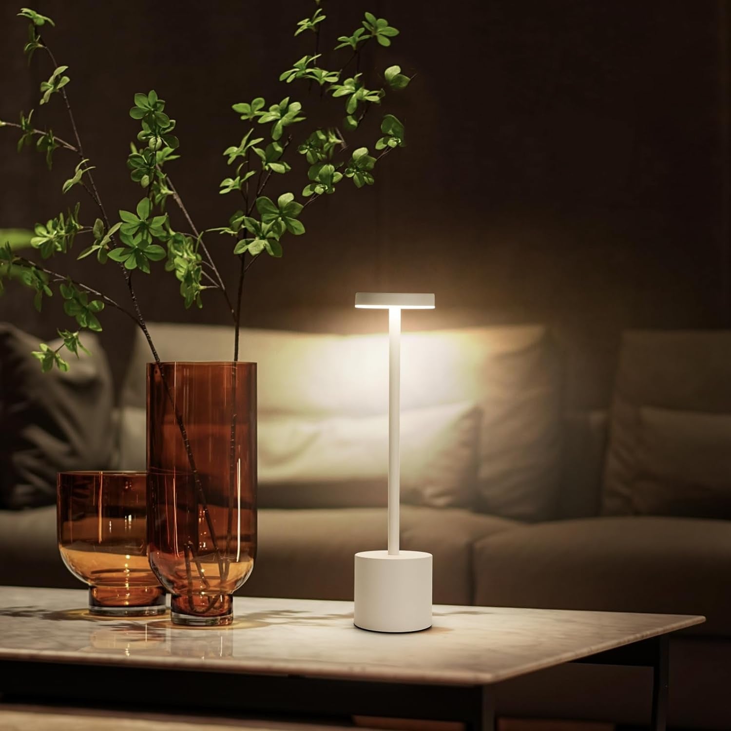 Lampe à poser design multi-facettes en verre transparent - METEORE Lampe à poser design multi-facettes en verre transparent - METEORE